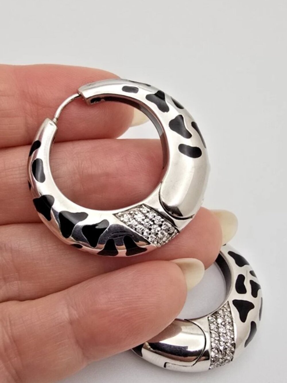 Rare $ 499 Signed Voreno 925 Safari Black Enamel Crystal Statement Hoop Earrings